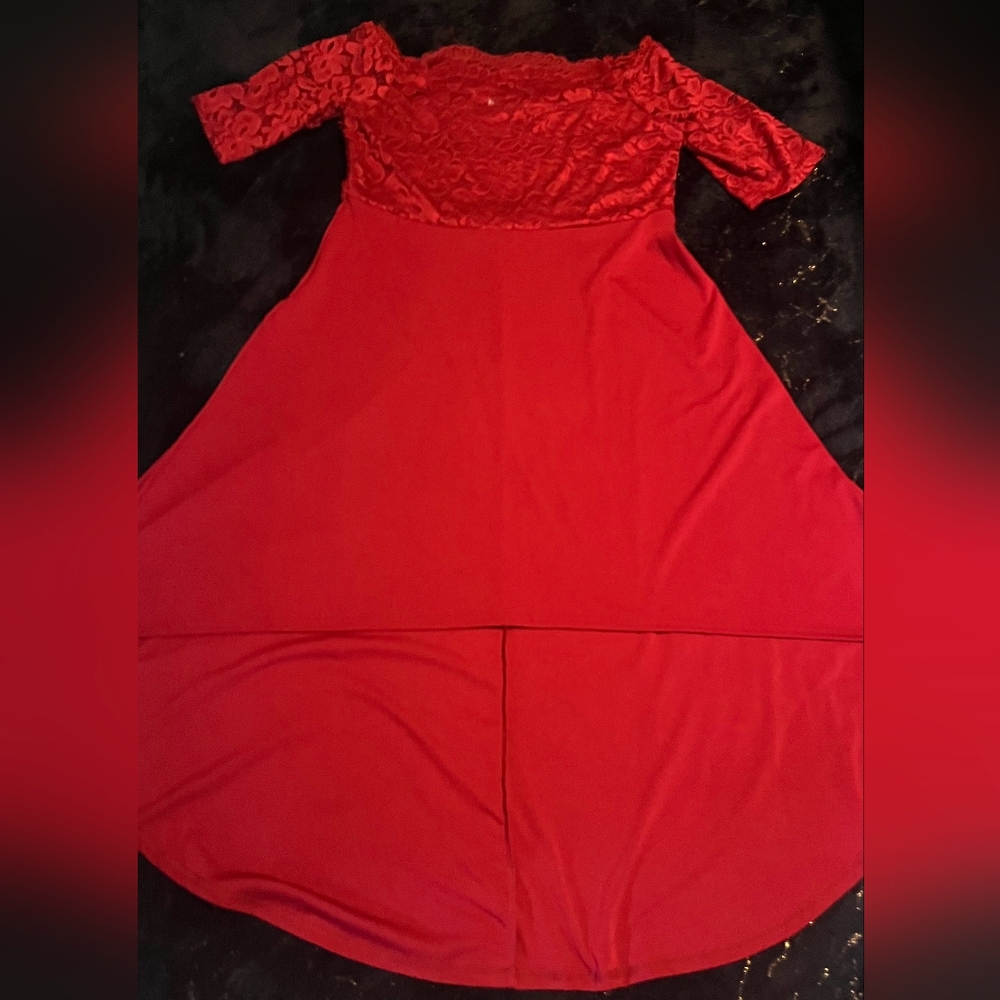 ✨️ NWOT- GORGEOUS HIGH-LOW OF THE SHOULDER BURGANDY DRESS ♥️ SIZE 1X